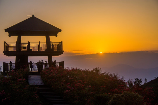 大围山日落夕阳