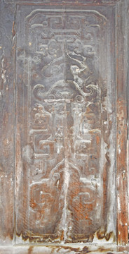 门板上的古纹理雕饰