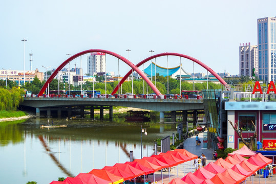 潍坊彩虹桥