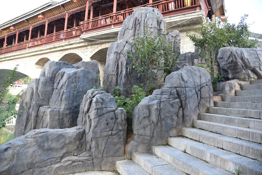 石山