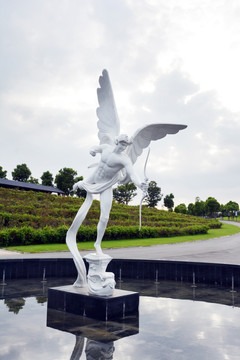爱情天使雕像