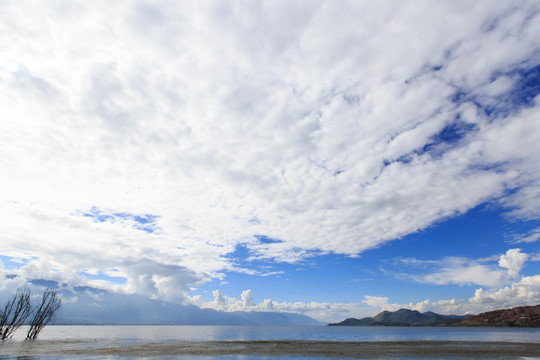 云南大理 苍山洱海风光