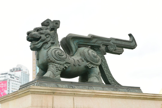 青铜狮子雕塑