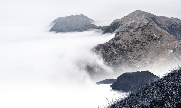 意境水墨山