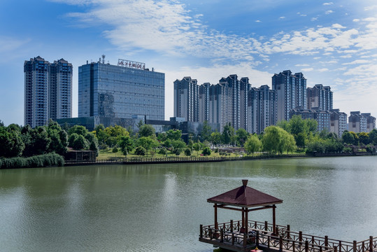 五星级酒店岷江东湖饭店