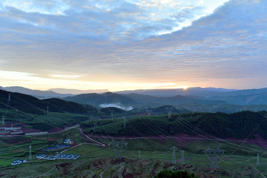 大山日出