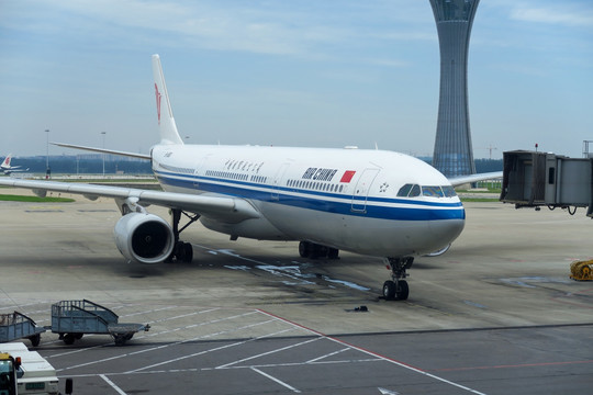 机场的客机 北京机场