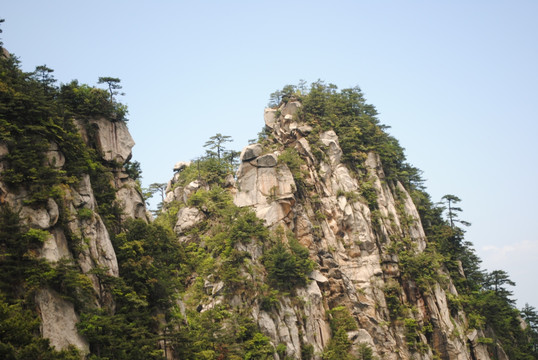 群山