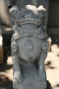 古代早期狮子雕像
