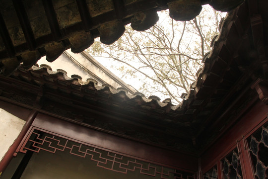 屋檐