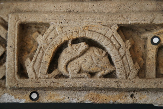 古代卧羊石刻