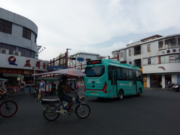 街头风景