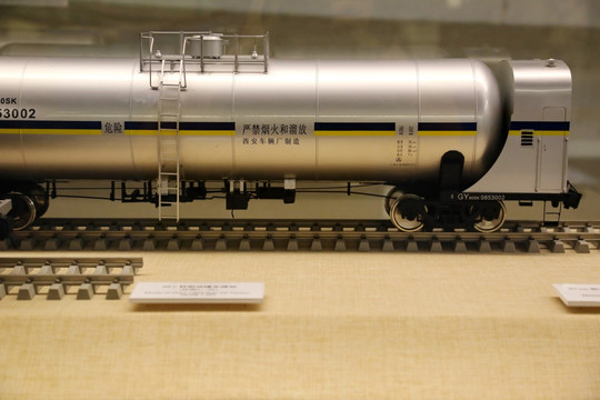 火车液化石油气罐车模型
