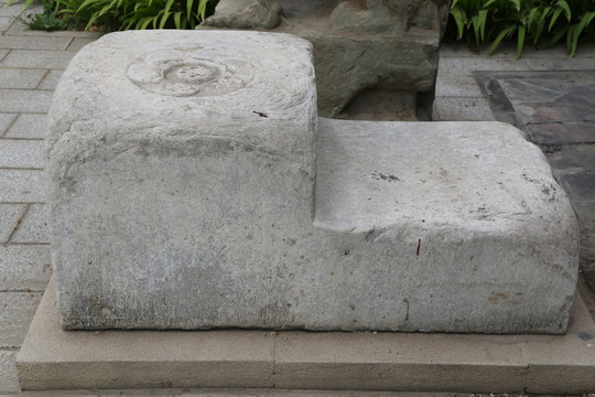 五塔寺石刻清代的上马石