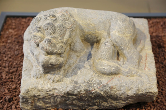 五塔寺石刻元代角狮子雕像