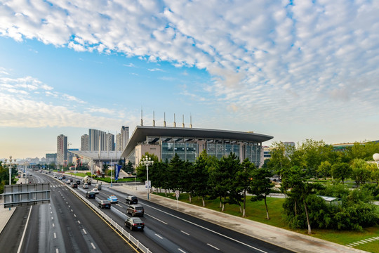 威海滨海中路街景