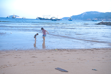 海边渡假 亲子旅游 唯美海滩