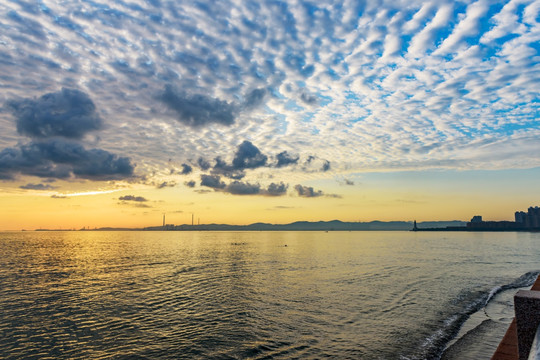 威海湾晨曦