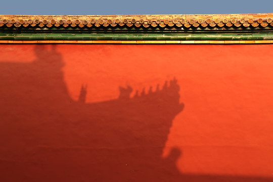 北京故宫红墙宫墙琉璃瓦屋顶