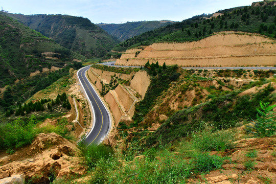 沿黄公路