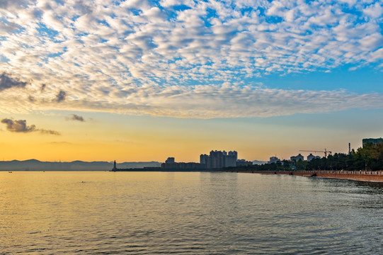 威海湾晨曦