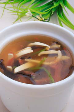 自制酸辣汤