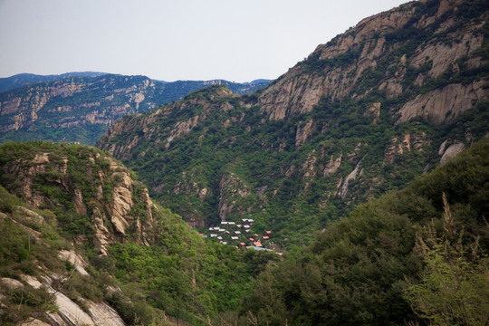 山中人家