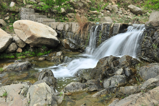 山泉水 小溪流水