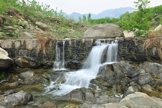 山间瀑布 流水图片