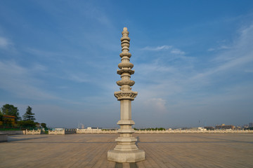 寺庙石塔