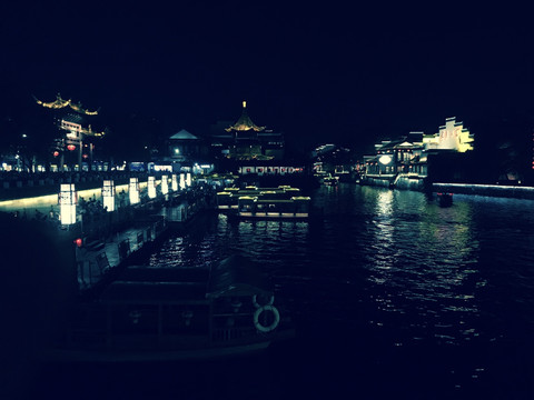 秦淮河