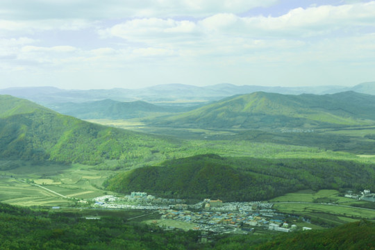 帽儿山群山