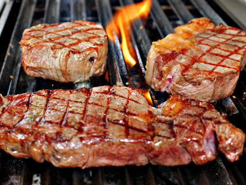 烤肉架 烤牛肉 碳烤牛肉