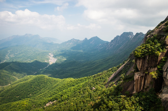 山峦