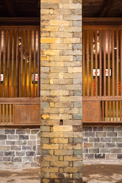 福建土楼 砖砌的柱子