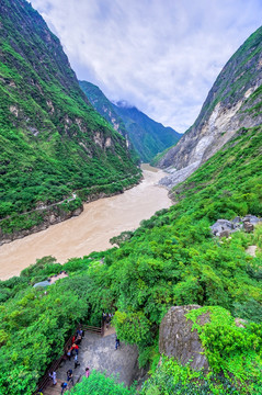 金沙江大峡谷 虎跳峡