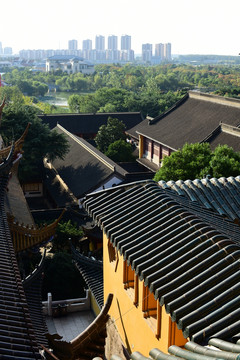 金山寺古老屋顶