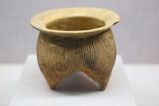西周燕都陶器陶鬲文物