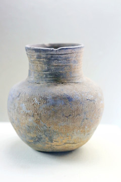 汉代的陶罐