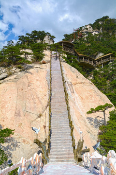 湖北罗田天堂寨风景区