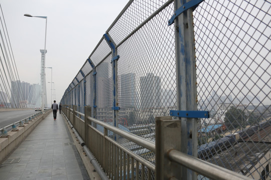 高架桥护栏