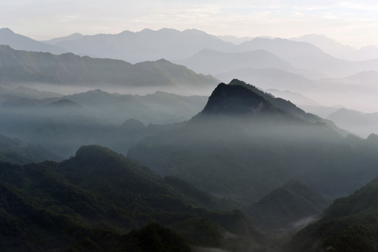 成都青城山 水墨山水画