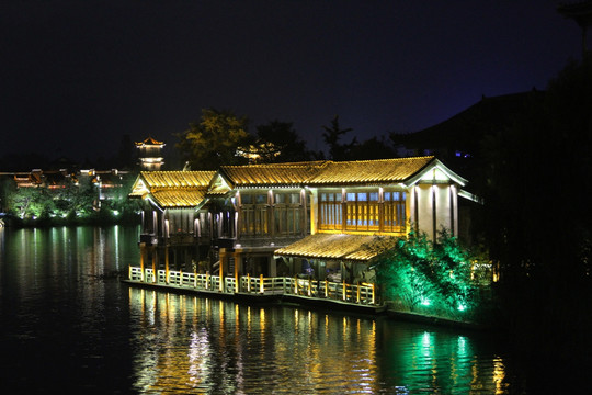 台儿庄古城夜景