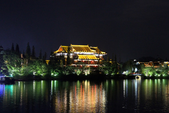 台儿庄古城夜景