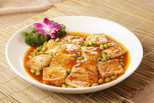 毛豆烧臭豆腐