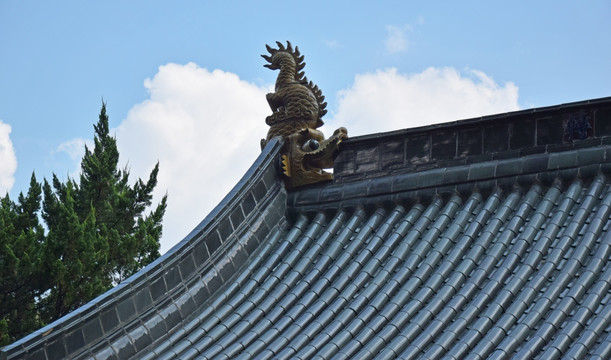 寺院建筑屋脊兽高清图