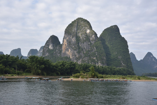 桂林山岭