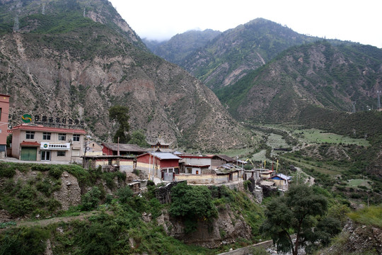 藏族村镇