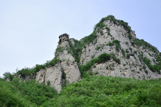 石头山峰景观