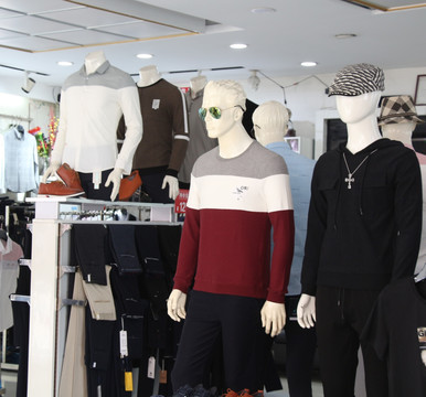 服装店橱窗 服装专卖店